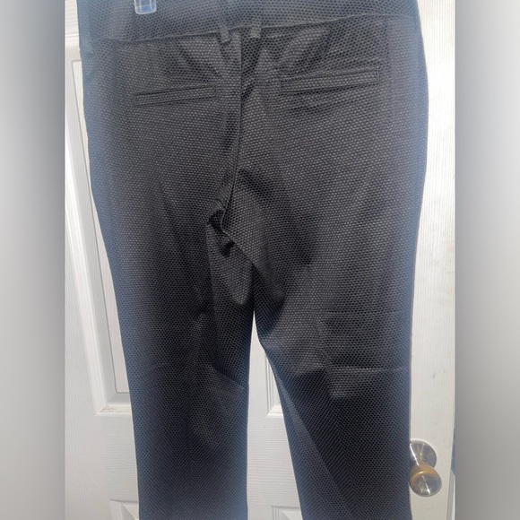 Old Navy capris, size 12, black - Picture 2 of 2